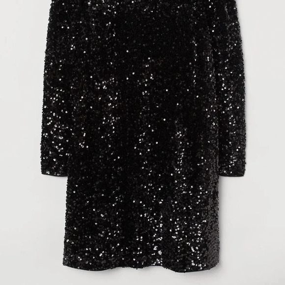 H&M Limited Edition Black Sequin Puff Sleeved Night Dress, 6 size, NWT - Picture 4 of 7